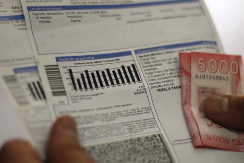 La CNE confirma un alza promedio de 4,9% en las tarifas eléctricas desde julio